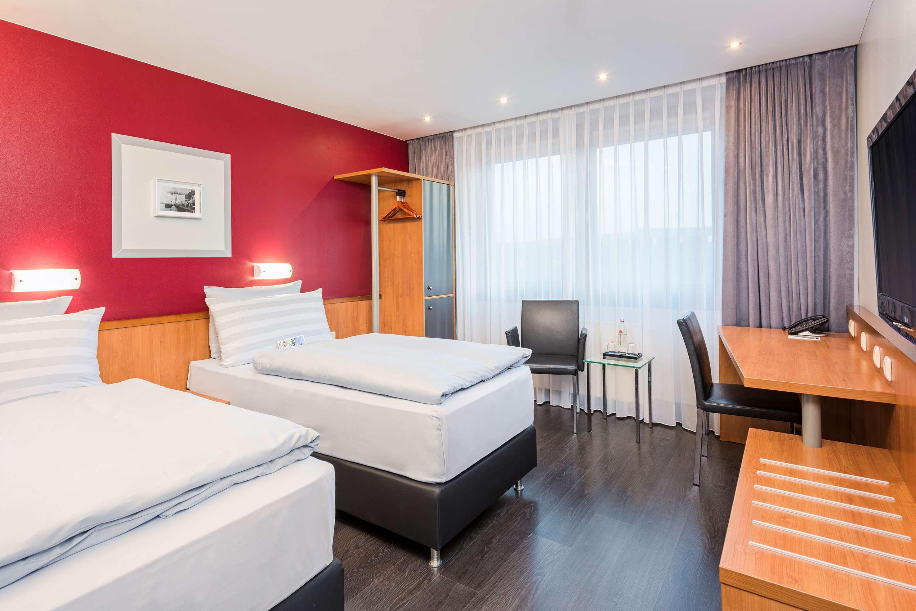 Hotel Wolfsburg Centrum, Affiliated By Melia Екстер'єр фото